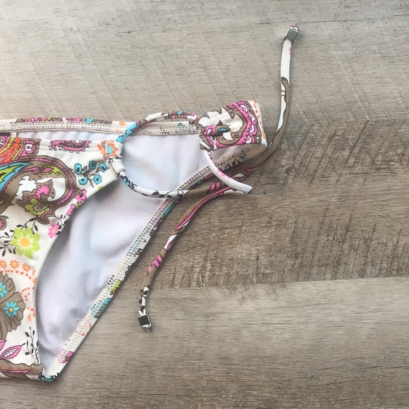 🛍3 For $25🛍 Radio Fiji Bikini Size Medium - Picture 4 of 9